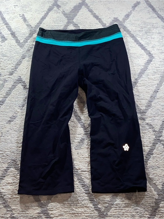 Tuff Athletics Pants - Tuff Athletics Black Capri Leggings with Teal Waistband